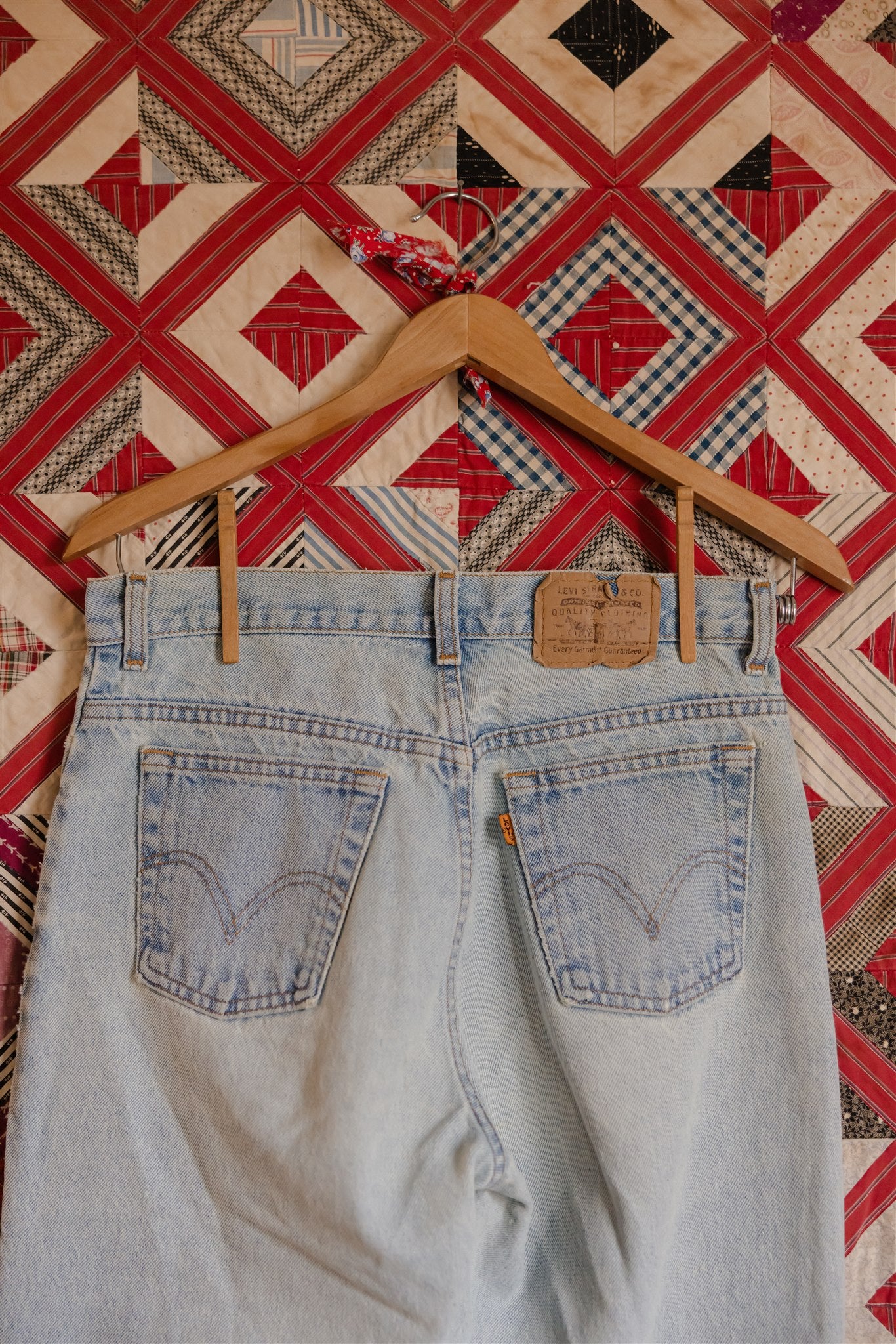 Cropped Orange Tab Levi’s