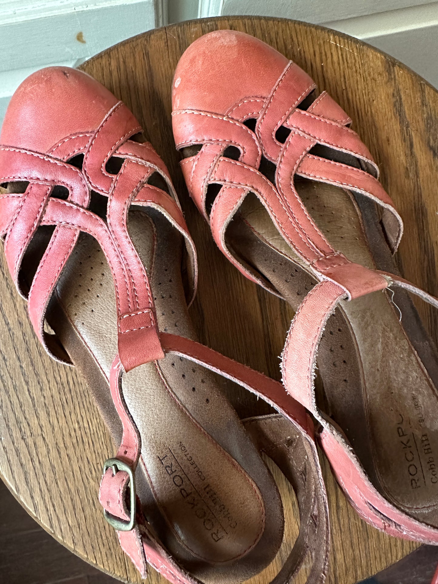 Antique Rose Sandals