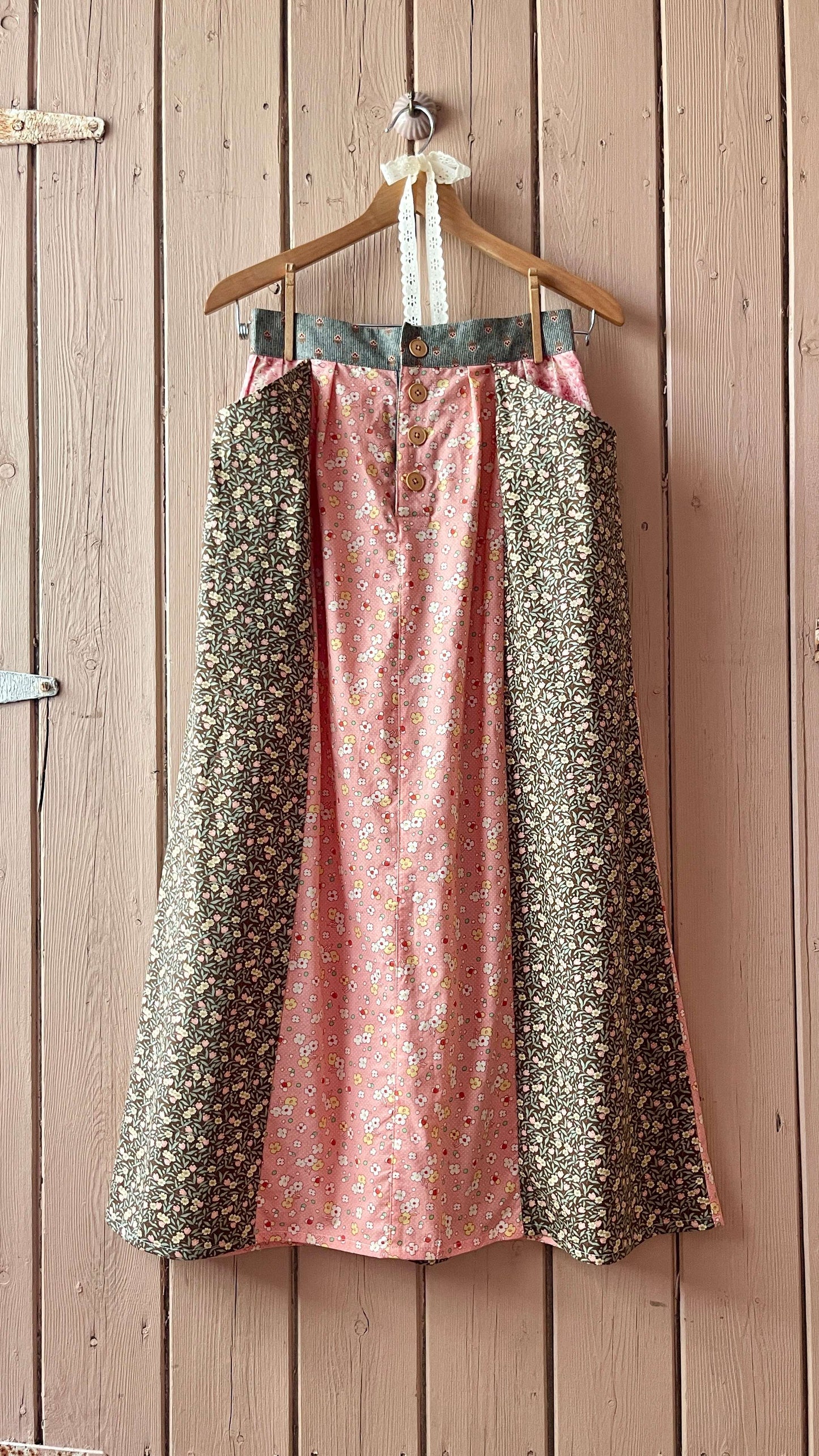 The Strawflower Skirt