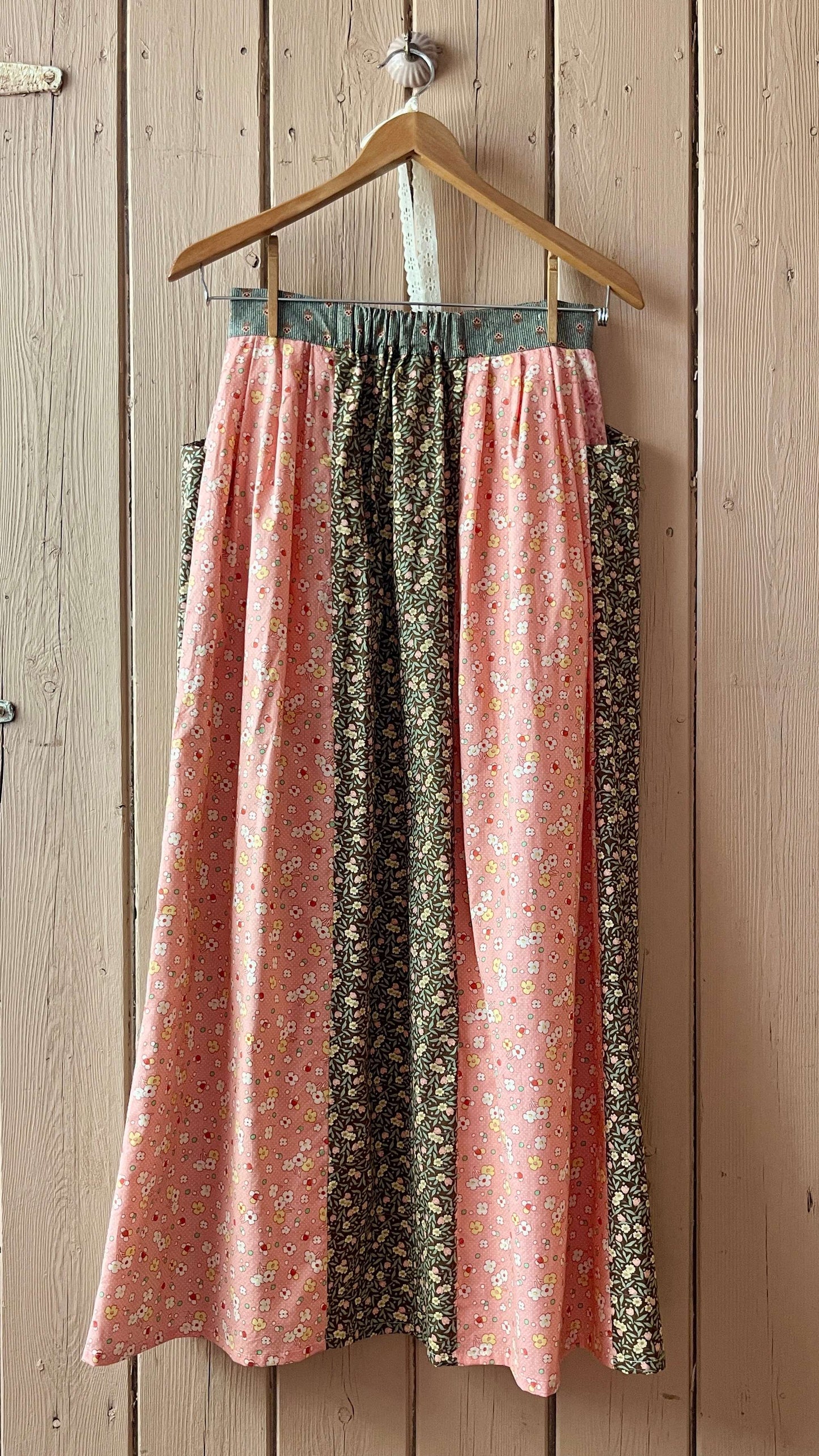 The Strawflower Skirt