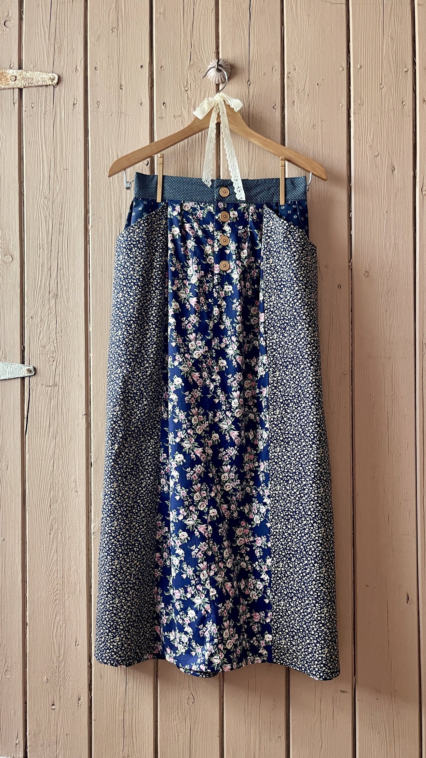 The Strawflower Skirt