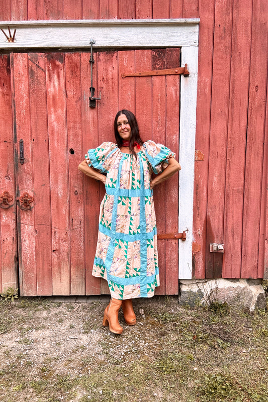 THE COUNTY DRESS 1/5