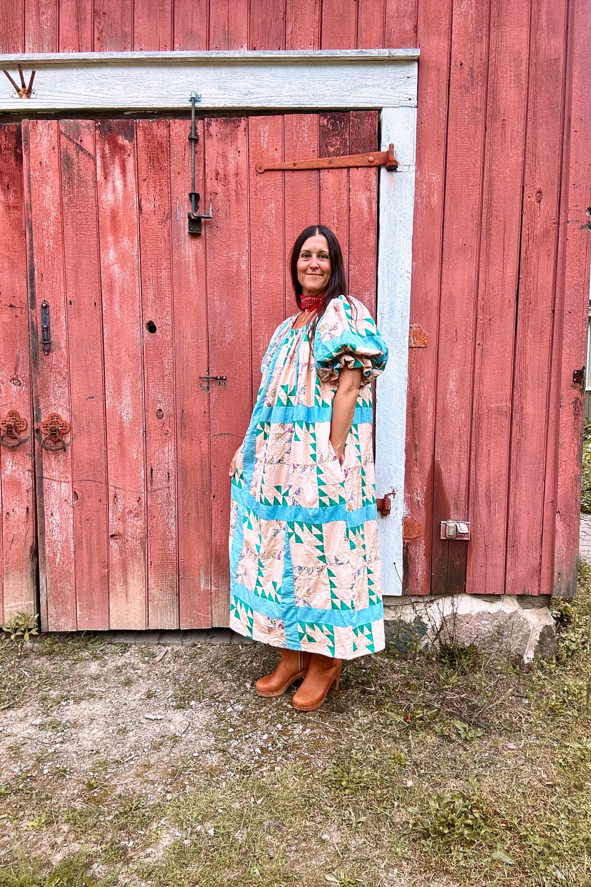 THE COUNTY DRESS 1/5