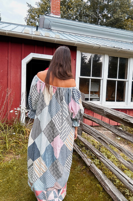 THE COUNTY DRESS 2/5