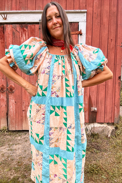 THE COUNTY DRESS 1/5