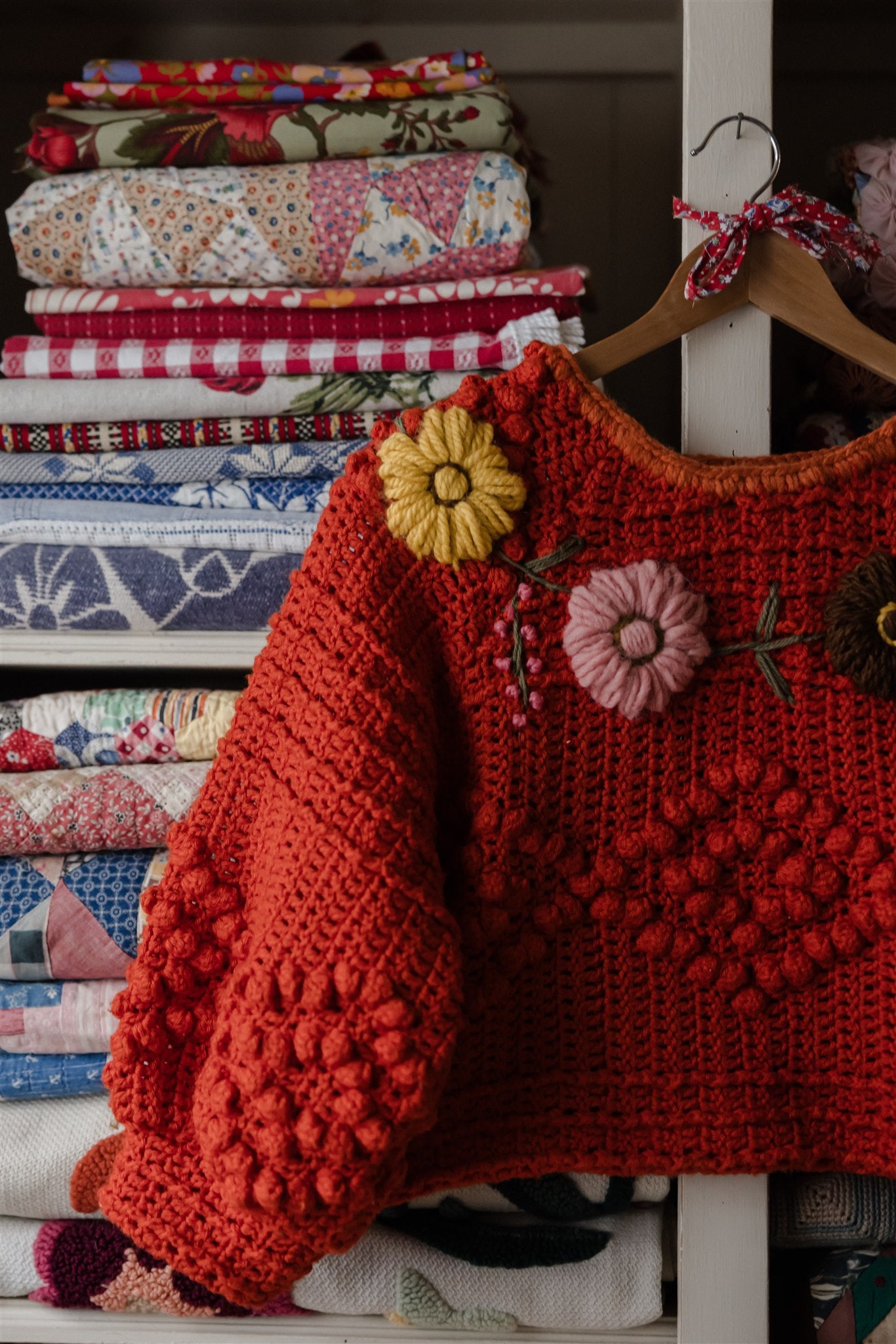 The Mariposa Pullover 1/8