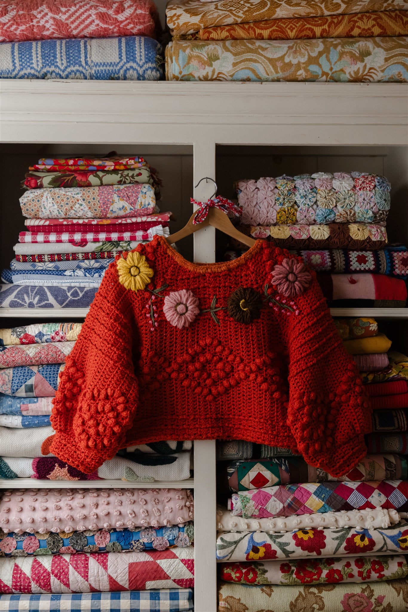 The Mariposa Pullover 1/8