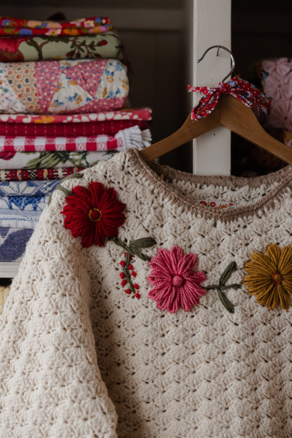 The Mariposa Pullover 2/8