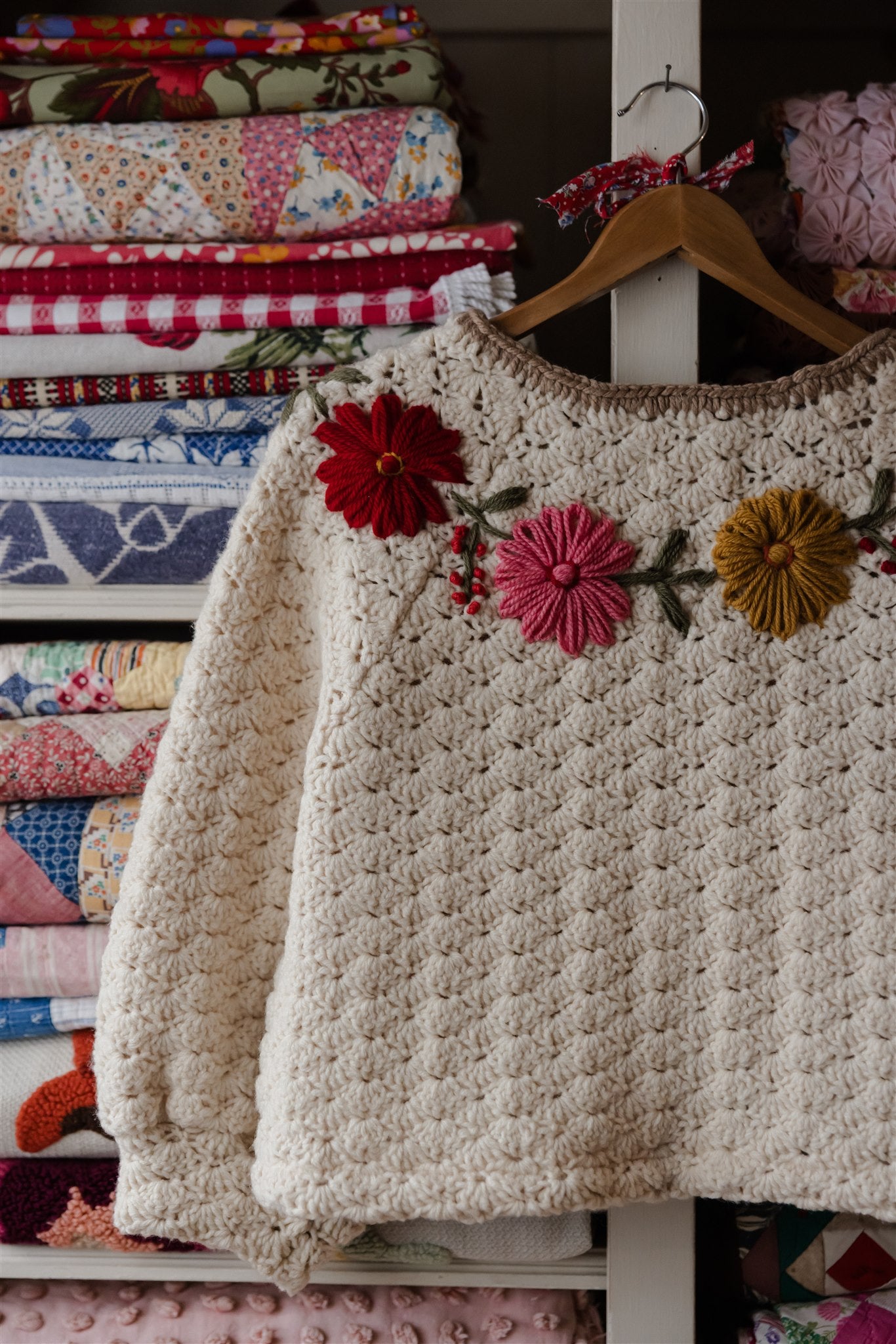 The Mariposa Pullover 2/8