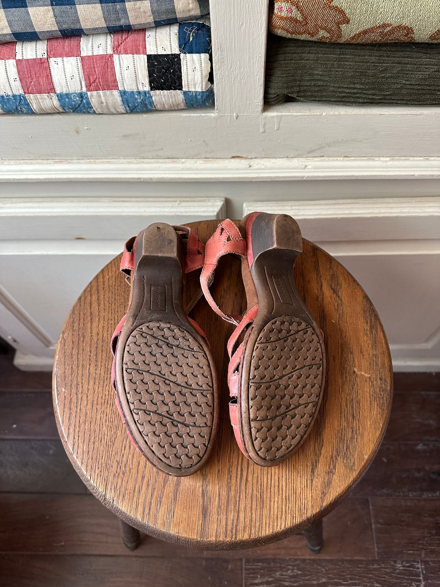 Antique Rose Sandals