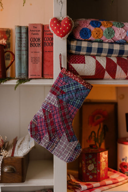 HEIRLOOM QUILT STOCKING | SMALL